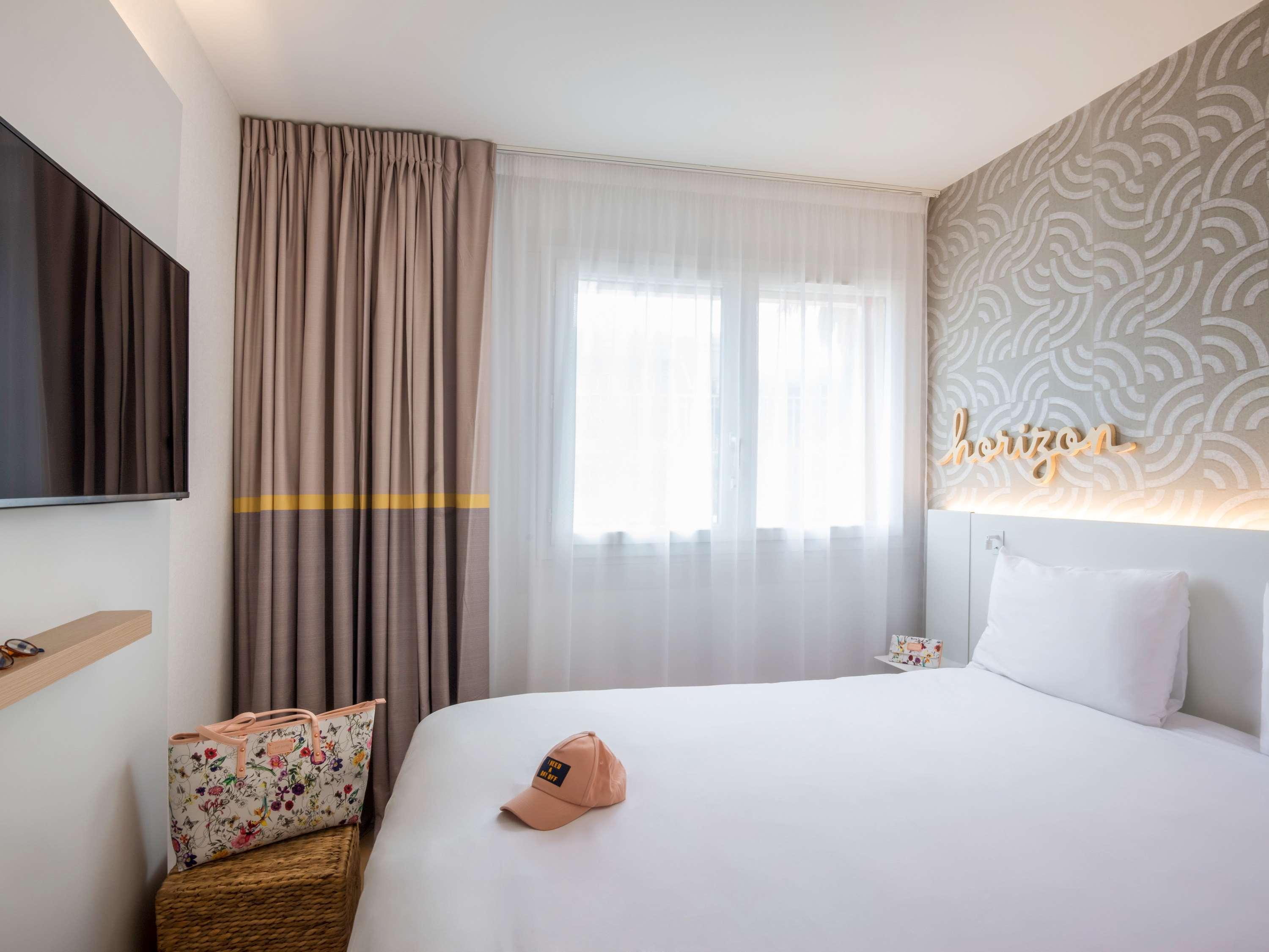 Ibis Styles Nice Cap 3000 Aeroport Saint-Laurent-du-Var Bagian luar foto