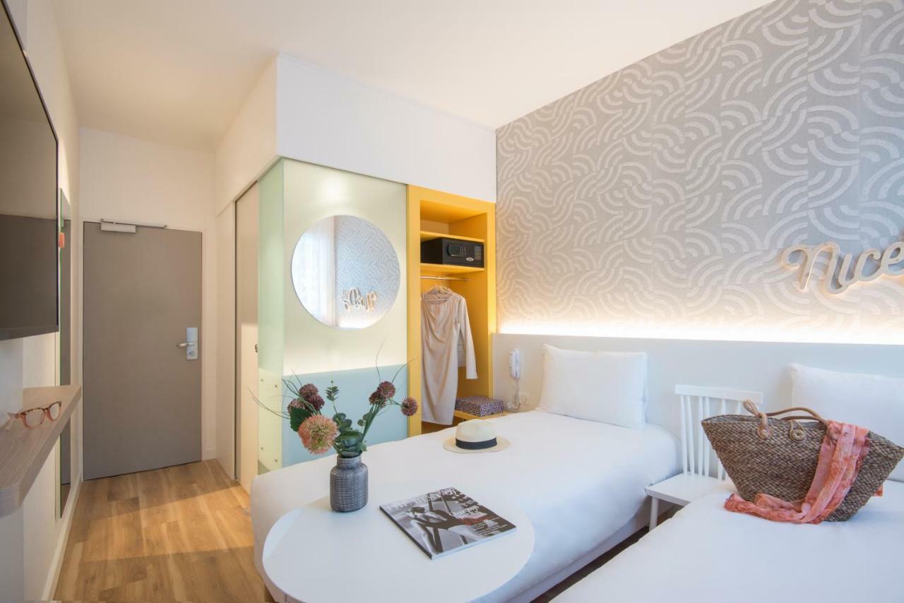 Ibis Styles Nice Cap 3000 Aeroport Saint-Laurent-du-Var Bagian luar foto