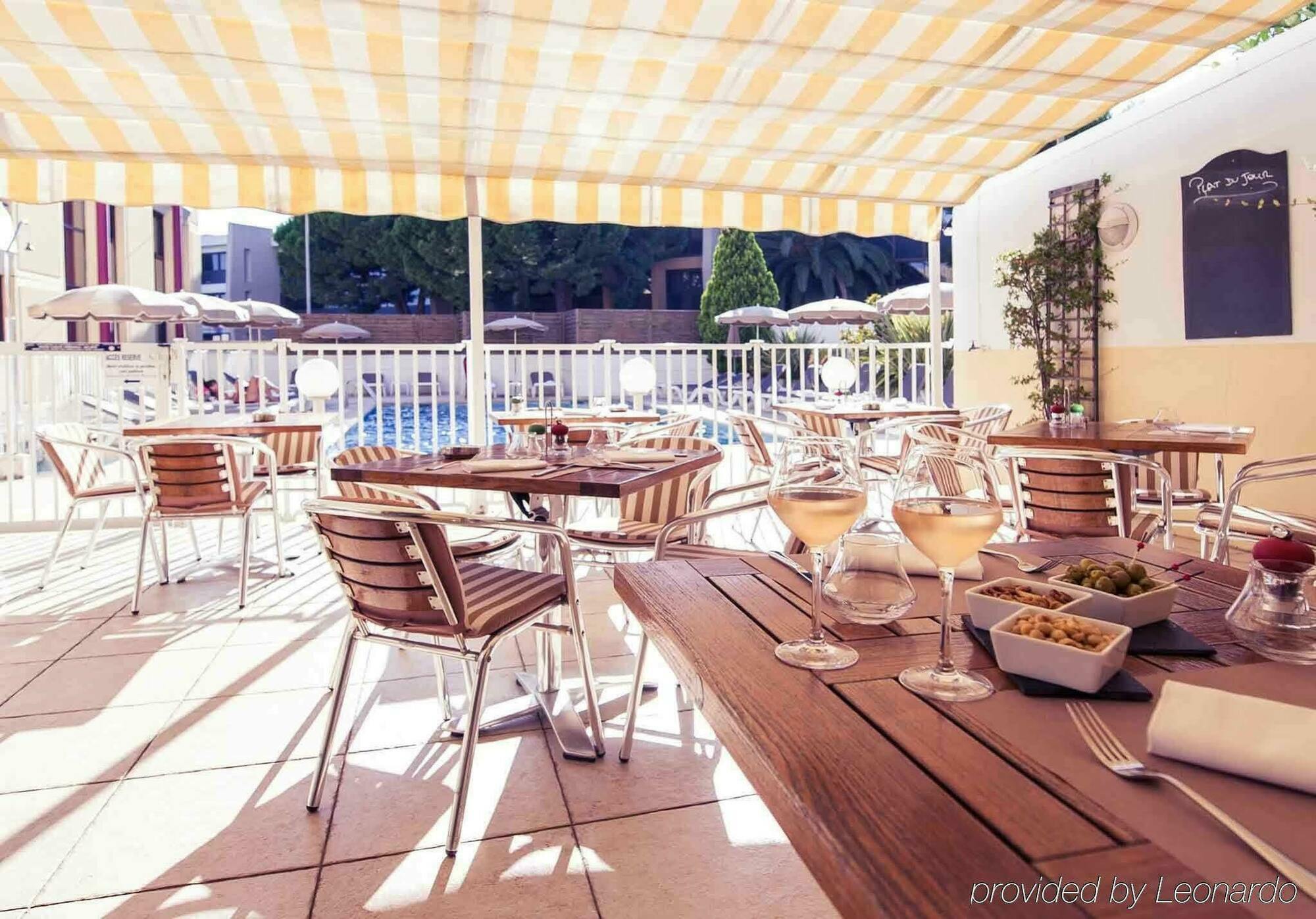 Ibis Styles Nice Cap 3000 Aeroport Saint-Laurent-du-Var Bagian luar foto