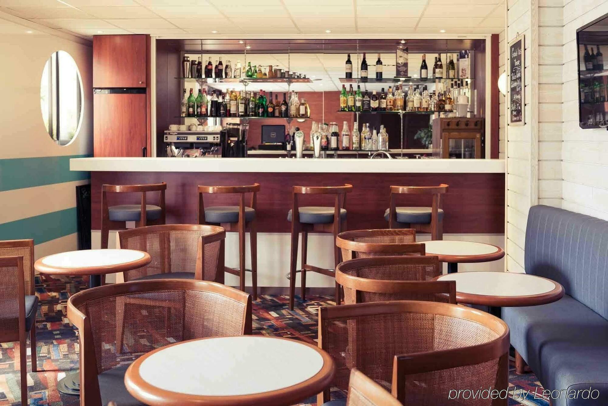 Ibis Styles Nice Cap 3000 Aeroport Saint-Laurent-du-Var Bagian luar foto